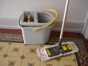 Treppenhausreinigung Mosaikboden